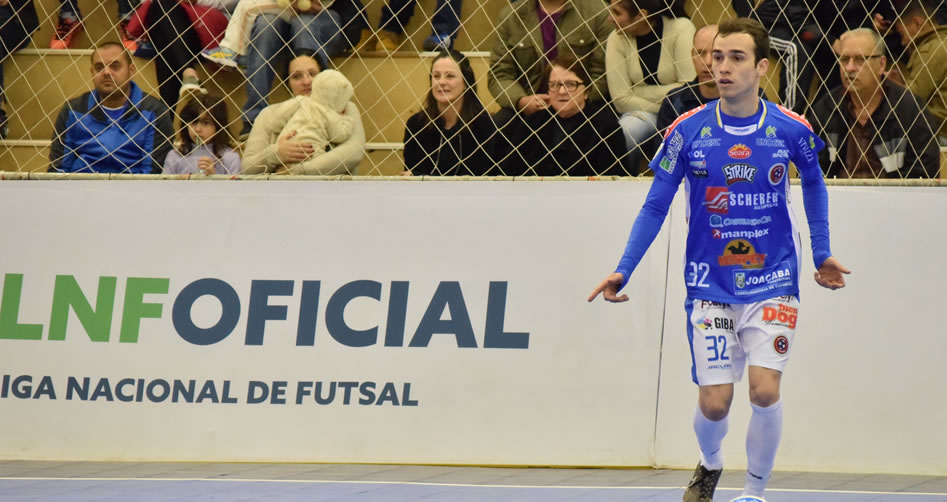 Yan é um dos seis jogadores que renovaram o contrato para 2019/Foto Mayelle Hall - Joaçaba Futsal
