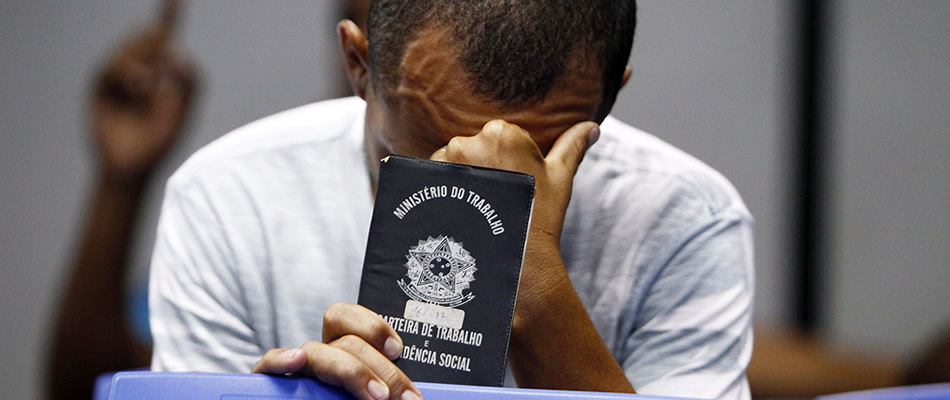 A recuperação do mercado de trabalho vem ocorrendo de forma gradual e só poderá atingir patamares mais expressivos no ano que vem/Foto: Divulgação Internet