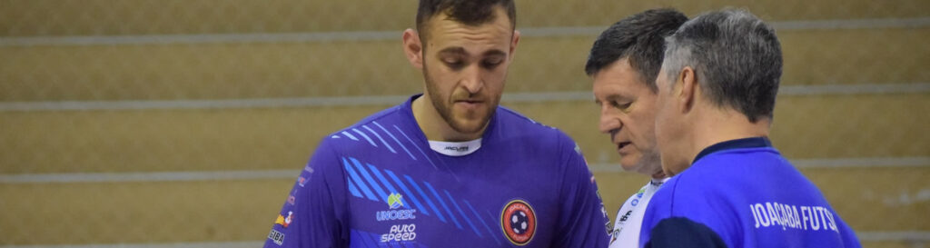 William Queixo se apresentou à comissão técnica do Joaçaba nesta terça/Foto: Assessoria de Imprensa