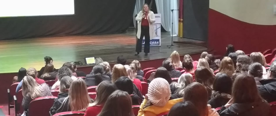 A professora Rose Maria Makowski