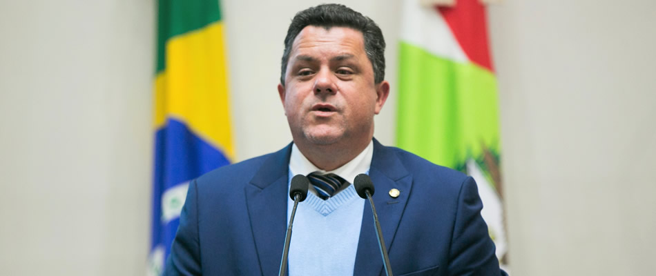 Deputado Estaudal Ivan Naatz - Presidente da Comissão de Turismo e Meio Ambiente da Assembleia Legislativa
