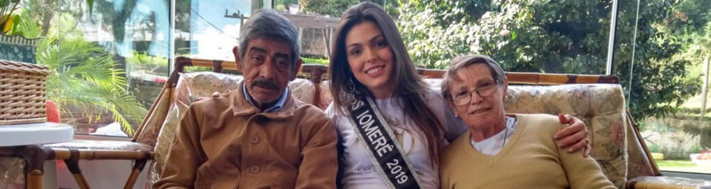 Kassiane Pelle concorrerá ao título de mulher mais bonita de Santa Catarina