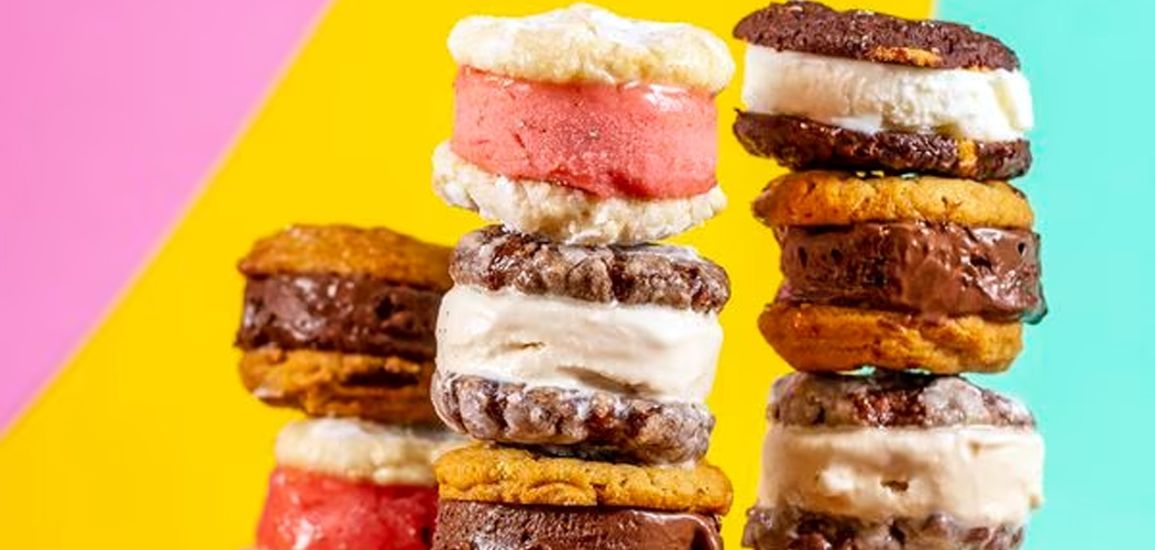 Sanduíche de sorvete com cookie é aquela receita gostosa para se divertir com a criançada e se deliciar Foto: Rodolfo Regini