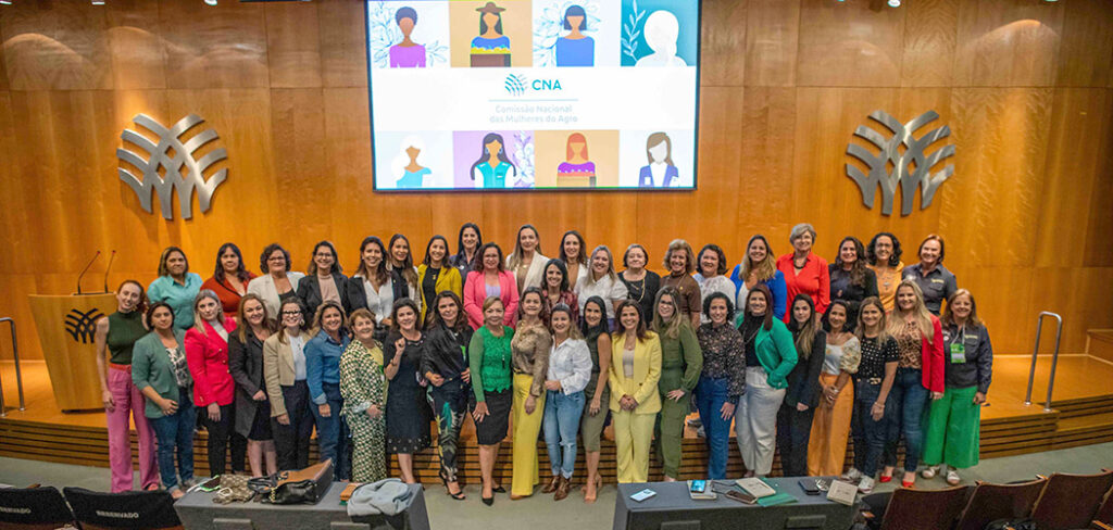 Catarinenses participam de encontro da Comissão das Mulheres do Agro da CNA