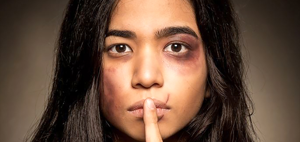 No Brasil, uma mulher é vítima de violência a cada quatro horas