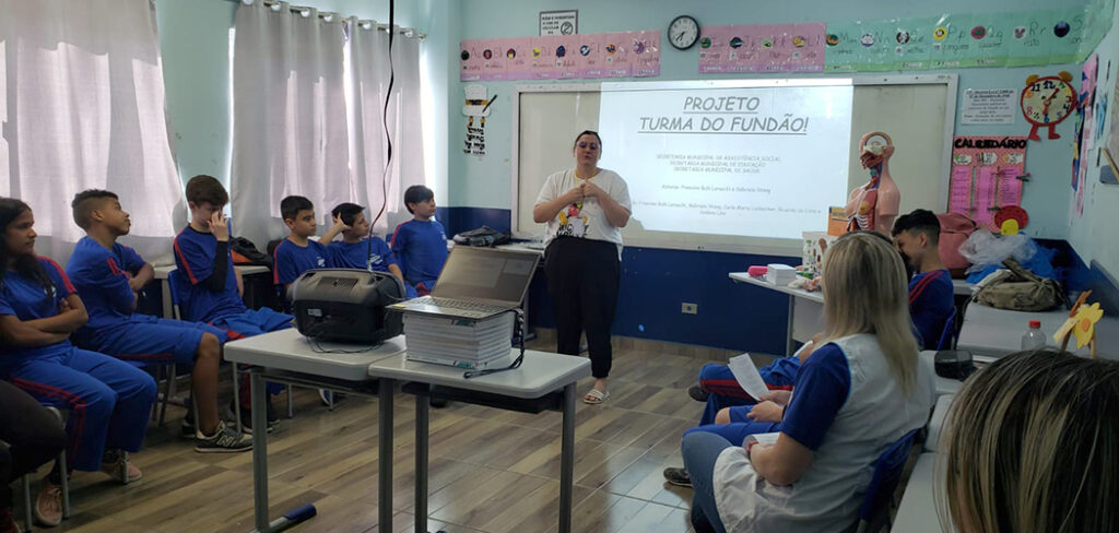 Município de Herval d’Oeste inicia projeto "Turma do Fundão"