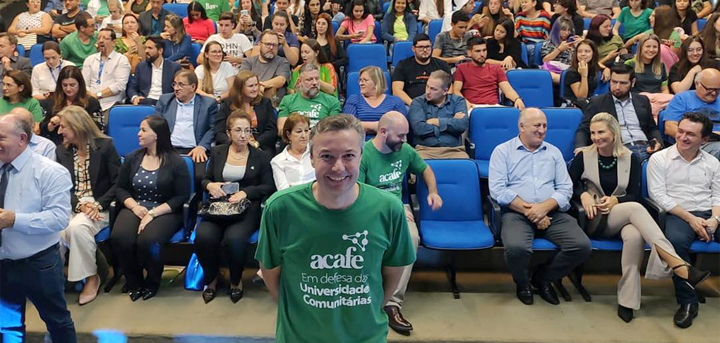 Fórum Parlamentar em Defesa das Universidades Comunitárias é realizado na Unoesc Joaçaba