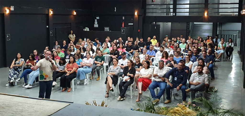 Expositores da ExpoAciaf  de Fraiburgo participaram de reunião preparatória