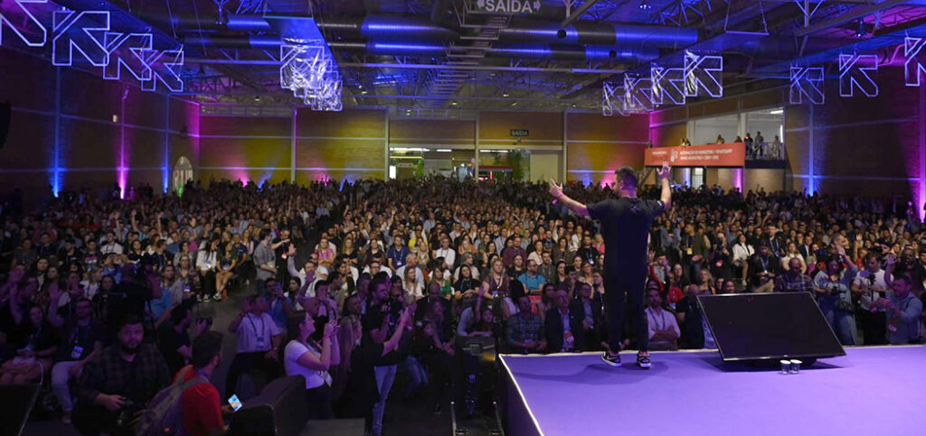 Gramado Summit inicia com recorde de público