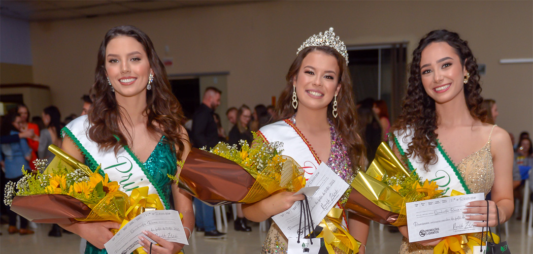 Eleitas Rainha e Princesas da 8ª Festa do Trator