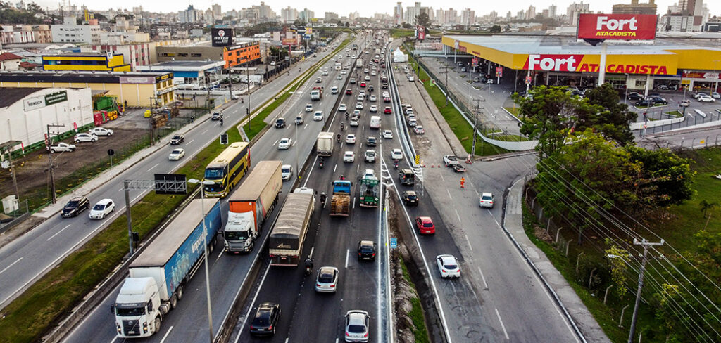 Custo do transporte da indústria de SC aumenta 75%