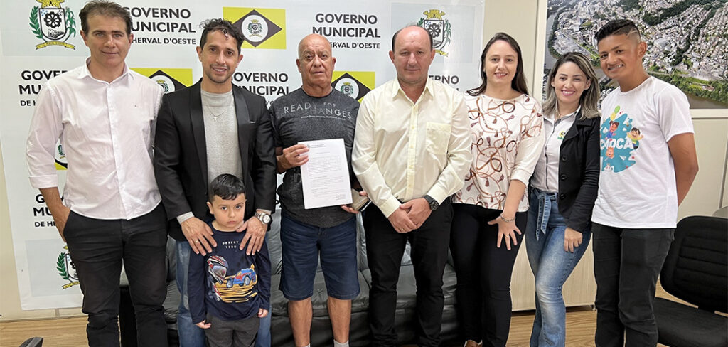 Prefeitura de Herval d’ Oeste faz repasse de recursos do FIA a Entidades