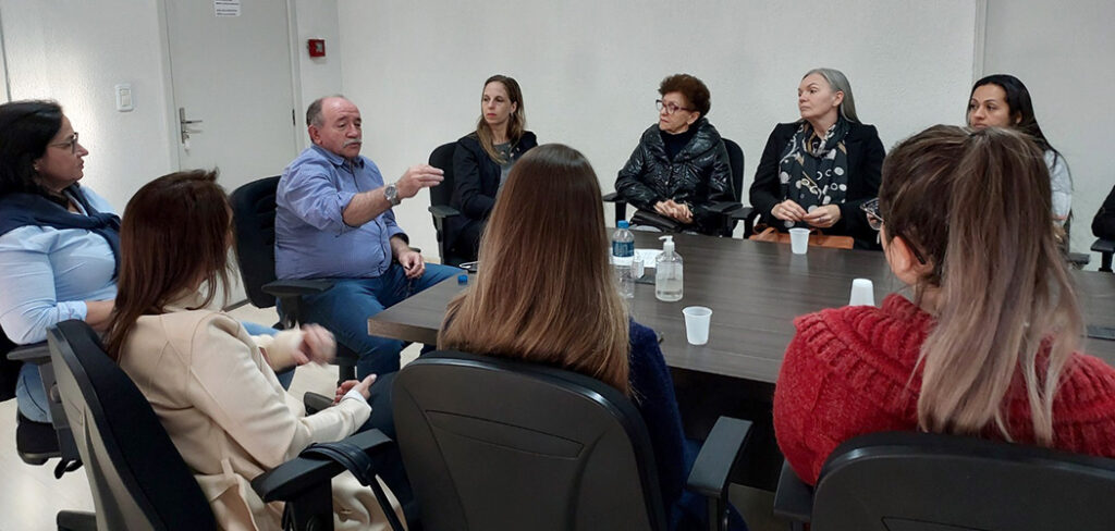 Empossado o novo Conselho Municipal dos Direitos da Mulher – COMDIM em Joaçaba