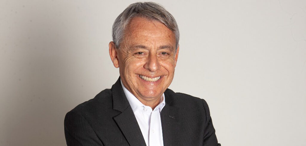 Palestra inspiradora de Eduardo Tevah marca aniversário da CDL Joaçaba