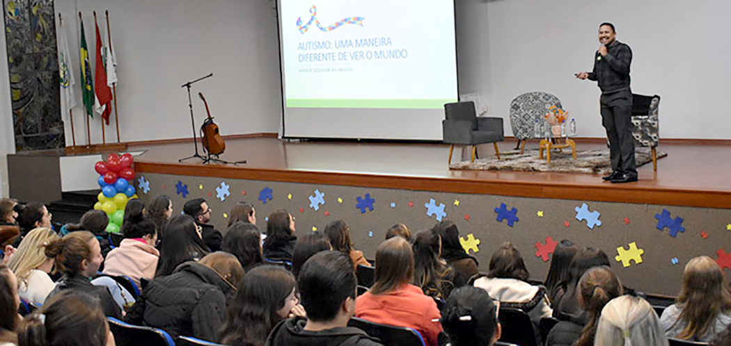Autismo é abordado em evento realizado pelo curso de Enfermagem da Unoesc