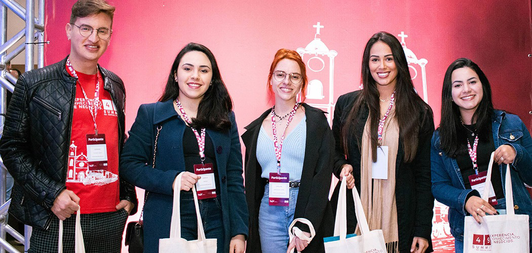 49 SUMMIT: Um Sucesso de Experiência, Conhecimento e Negócios