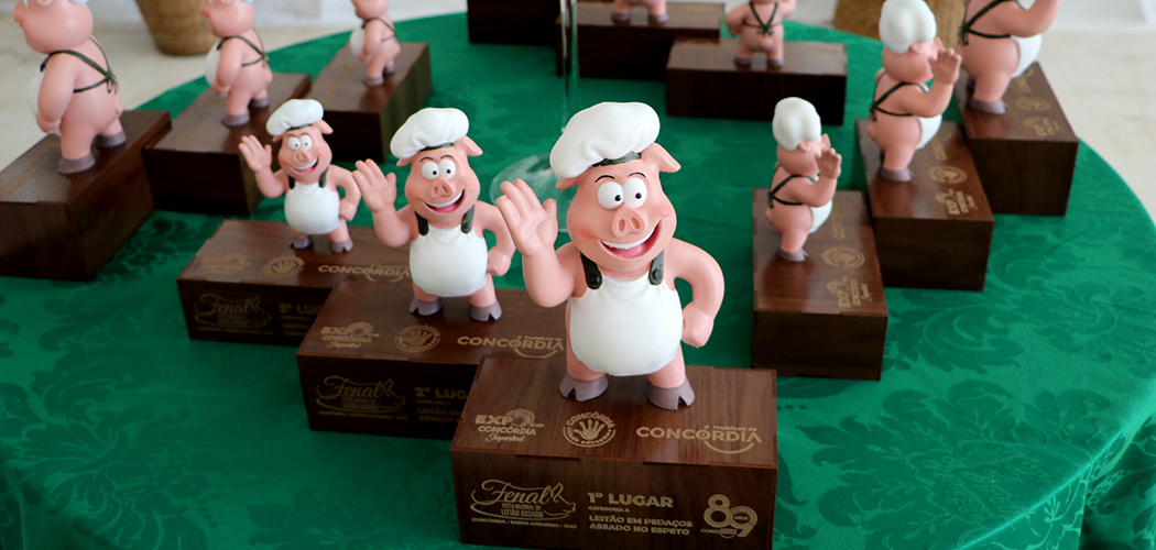 Troféus da 36º Fenal de Concórdia foram confeccionados com material biodegradável