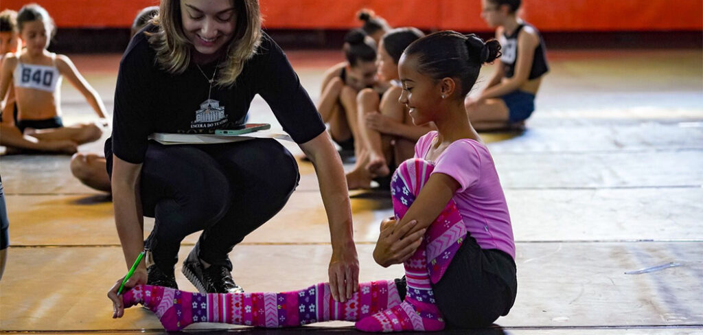 Escola Bolshoi seleciona talentos em Joaçaba com apoio da Celesc