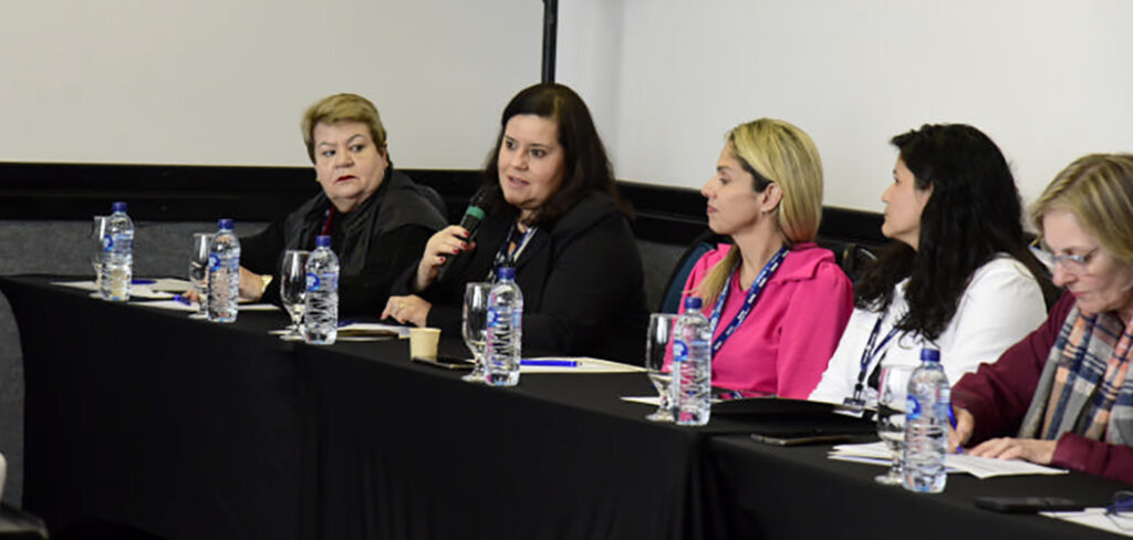 Maely Silva, Presidente da Associação Brasileira de Jornalistas de Turismo – ABRAJET-SC esteve presente na reunião representando a entidade