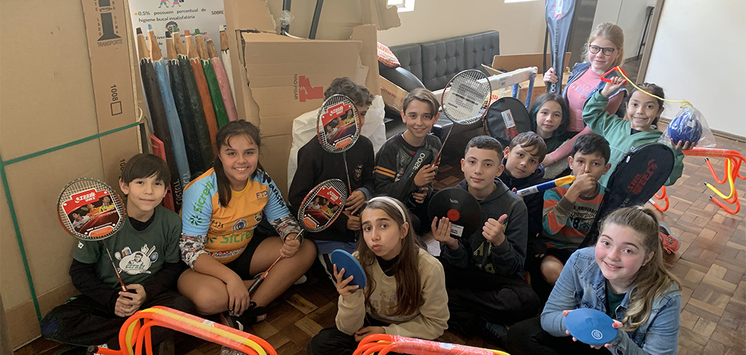 Prefeitura de Joaçaba adquire materiais esportivos para as escolas municipais