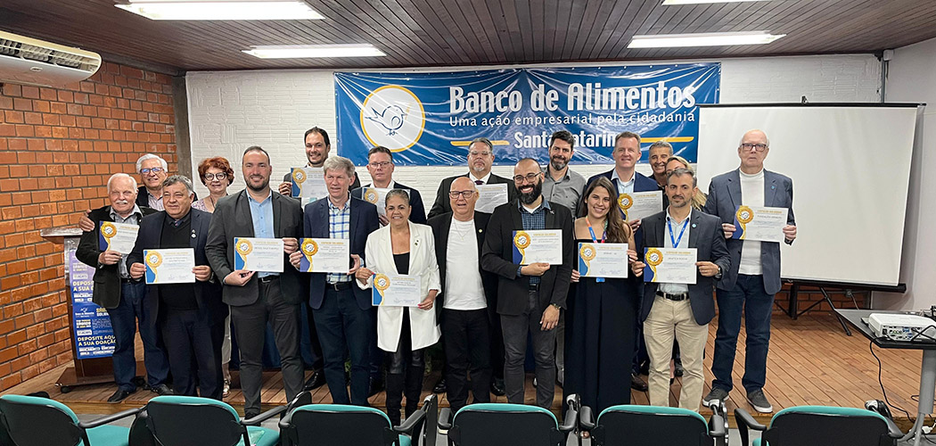 Banco de Alimentos entrega selo 'empresa solidária' a apoiadores