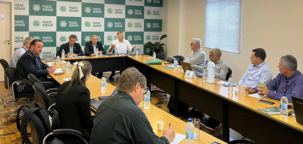 Estados do Sul do Brasil elaboram Plano de Desenvolvimento da Competitividade Global do Leite