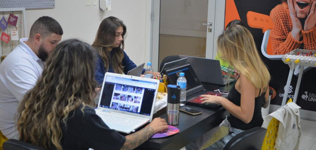 Conheça a publiQ, Agência Experimental do curso de Publicidade e Propaganda da Unoesc