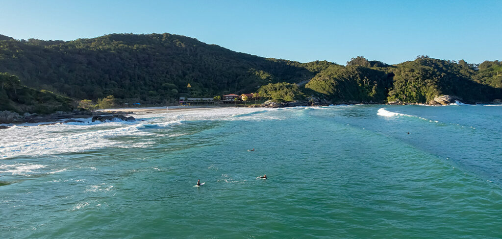 Costa Verde & Mar recebeu 10 aprovações para a temporada 2023/2024 no Programa Bandeira Azul