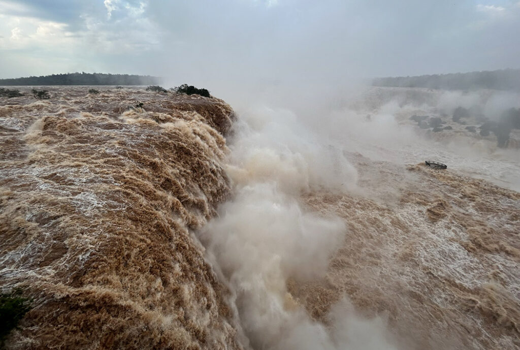 O espetáculo das águas nas Cataratas do Iguaçu