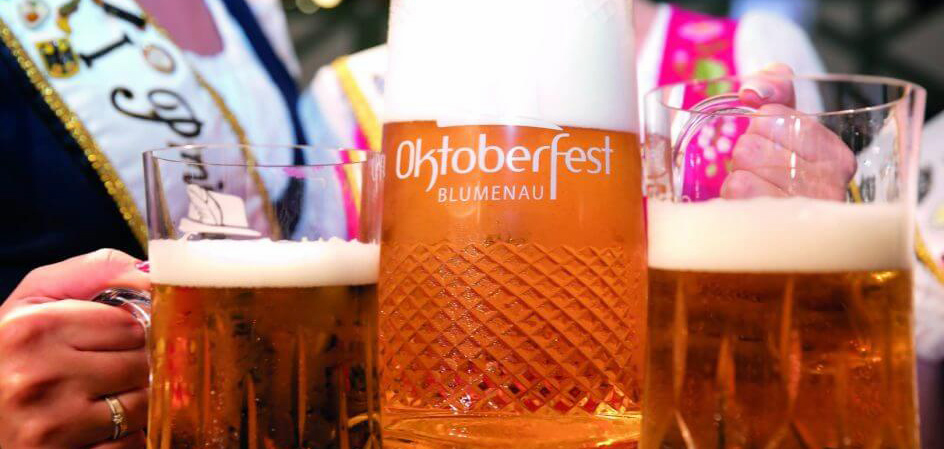Oktoberfest de Blumenau será retomada hoje quarta-feira (11)