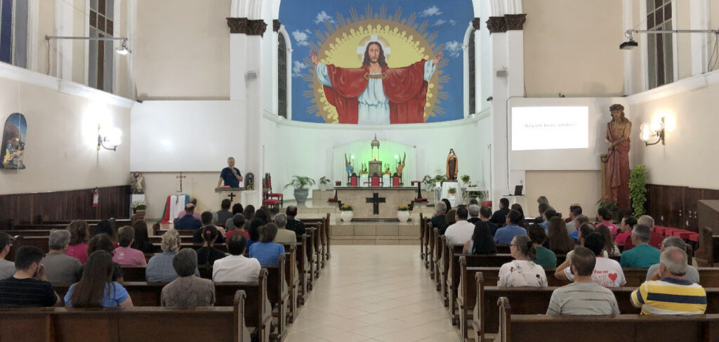 Paróquia Senhor Bom Jesus de Herval d’ Oeste receberá visita Pastoral de Dom Mário