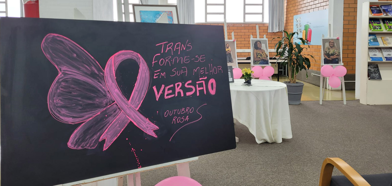 Outubro Rosa: Bibliotecas da Unoesc em Joaçaba e Campos Novos sediam exposições alusivas ao tema