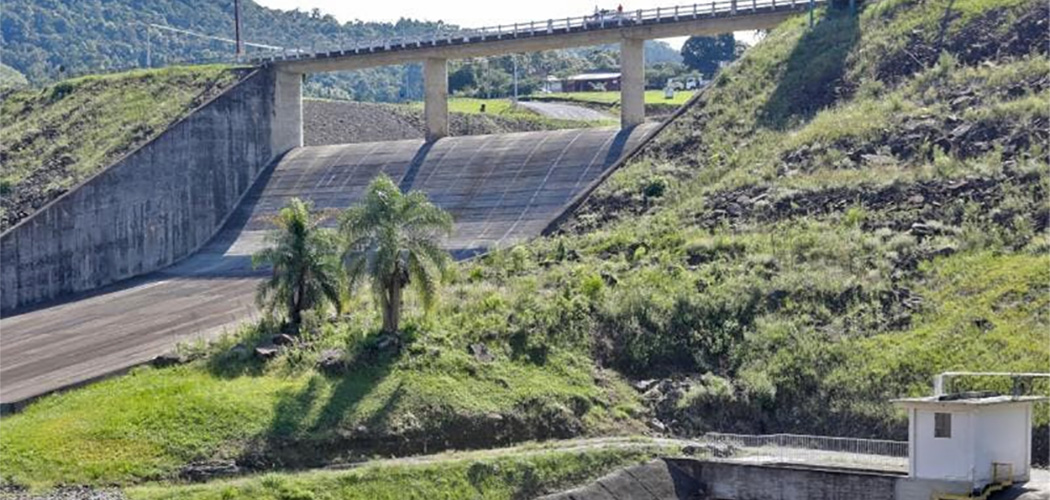 Governador determina fechamento da quarta comporta da barragem de Ituporanga