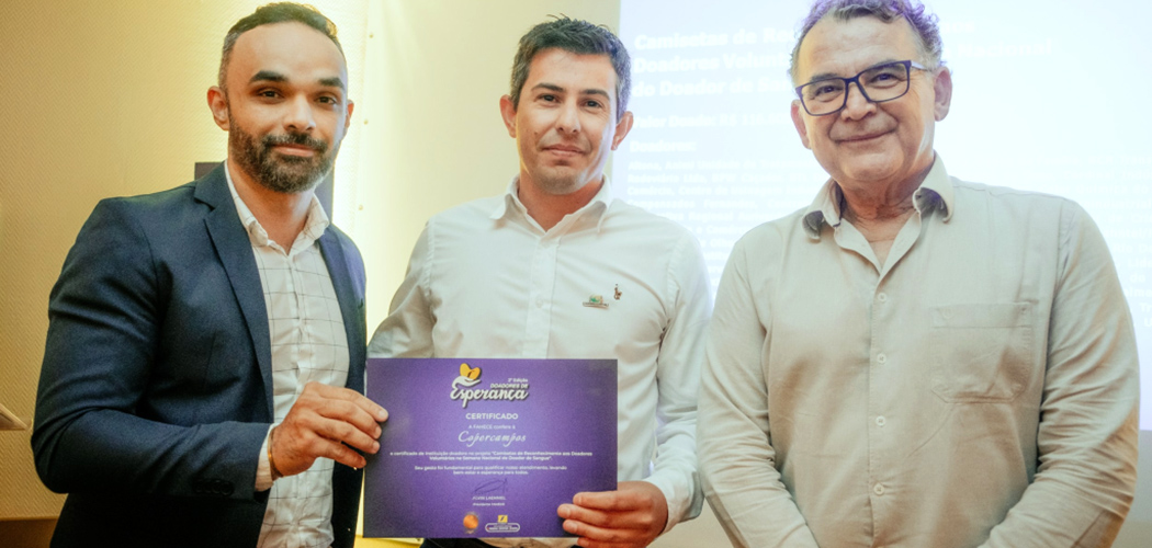Copercampos recebe homenagem por contribuir com campanha de Doação de Sangue