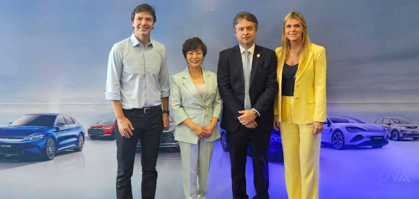 Mobilidade elétrica em Santa Catarina é pauta de reunião com executivos da BYD