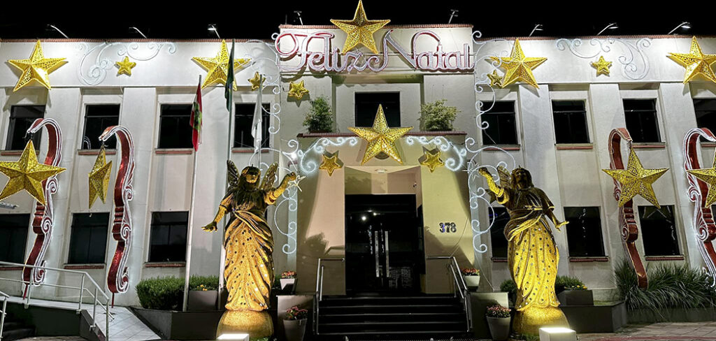 Horário estendido para as compras de Natal inicia nesta quinta-feira (14) em Joaçaba