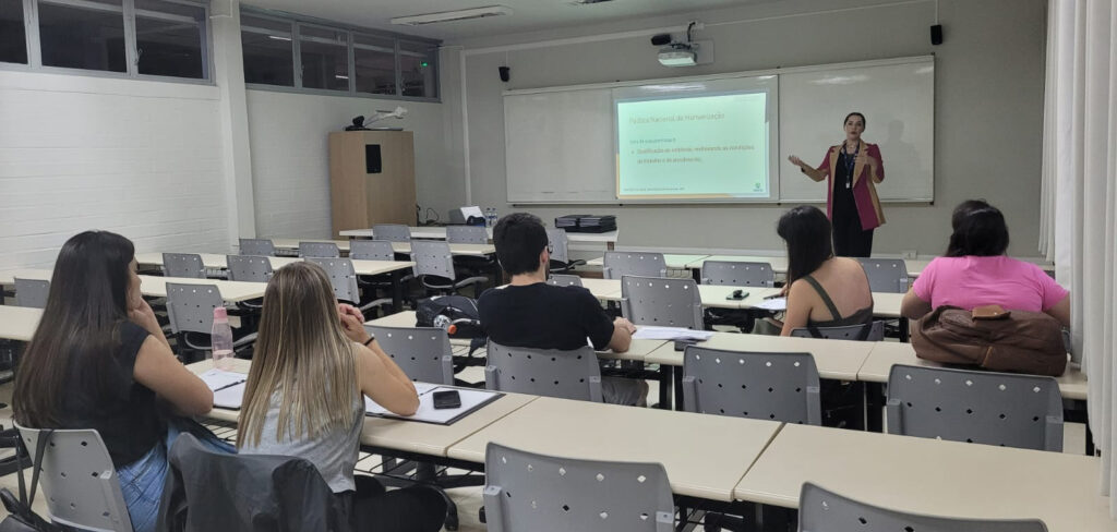 Nova turma de Pós-graduação em Urgência e Emergência tem início na Unoesc Joaçaba