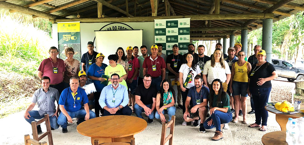 Produtores que finalizaram o programa e que iniciaram recentemente as atividades participaram do evento em Witmarsum.