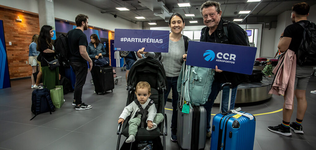 Agustina Monti e a família costumam passar as férias de verão em Santa Catarina/Divulgação: CCR Aeroportos