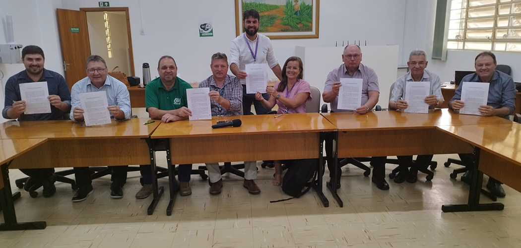 Após a segunda reunião de negociação, entidades e empresa firmaram o reajuste de 8%, de forma linear, na tabela de preço da variedade Virgínia, valendo para a safra 2023/2024/Foto Divulgação Afubra