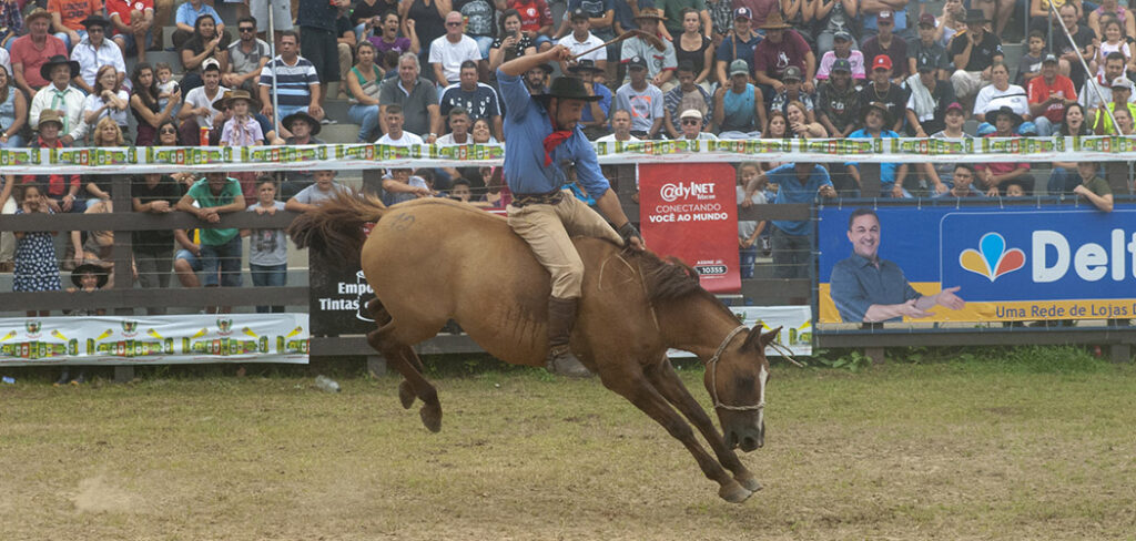 Rodeio Crioulo está sendo preparado no Parque do Saiqui, em Canela/ RS