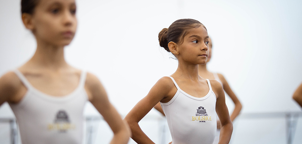 Novos dançarinos iniciaram as aulas no Bolshoi Brasil