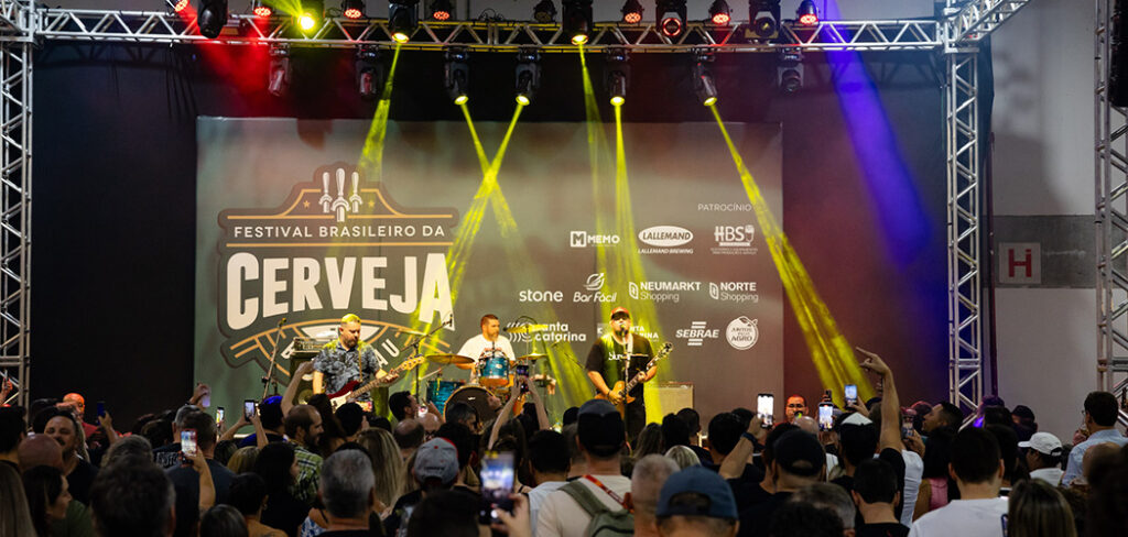 Semana Brasileira da Cerveja Brasileira encerra com inovações em Blumenau/ SC