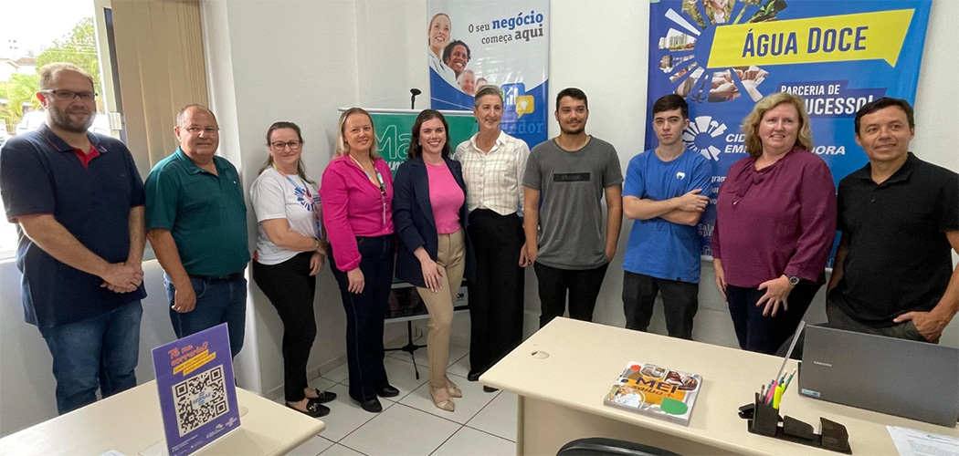 Água Doce em parceria com Sebrae inaugura Sala do Empreendedor