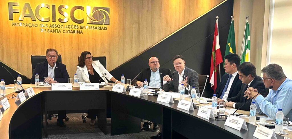 Governo de SC e Entidades Empresarias buscam alternativas para o Porto Seco de Dionísio Cerqueira/Foto: Governo de SC e Entidades Empresarias buscam alternativas para o Porto Seco de Dionísio Cerqueira