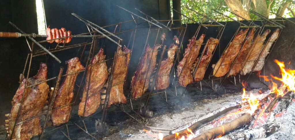 Dia do Churrasco (24/04) Foto: Maythe Novak - Bom Dia SC