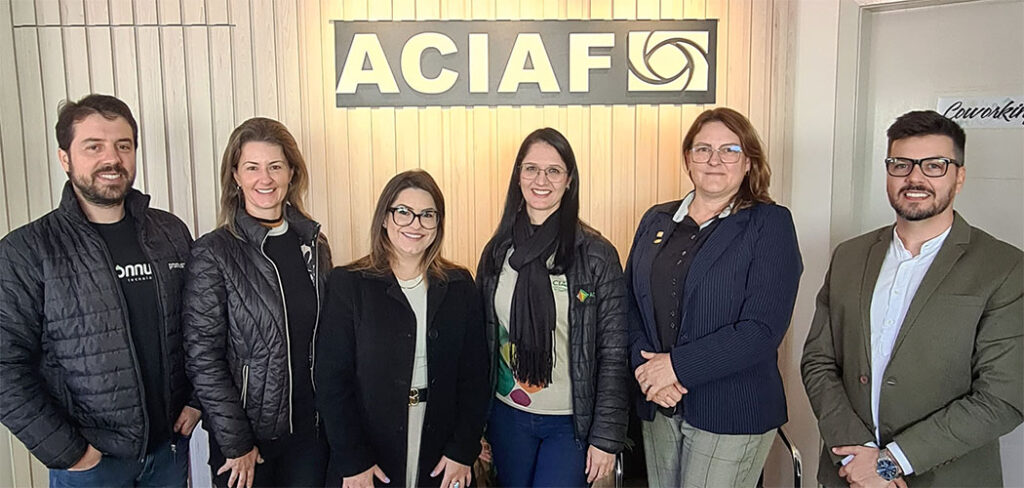 Associação Empresarial de Fraiburgo - ACIAF recebe visita da ACIOC Joaçaba
