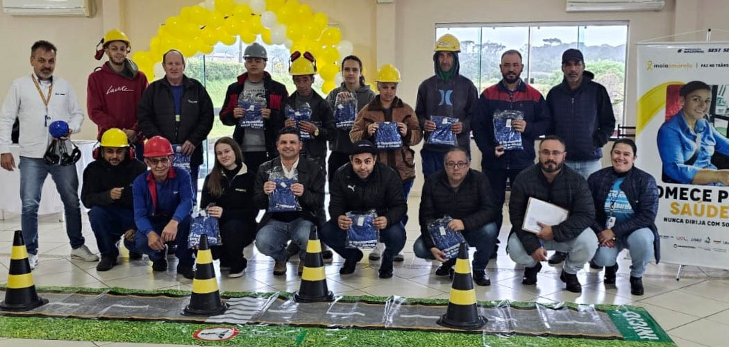 Maio Amarelo: Coocam realiza integração alusiva a campanha