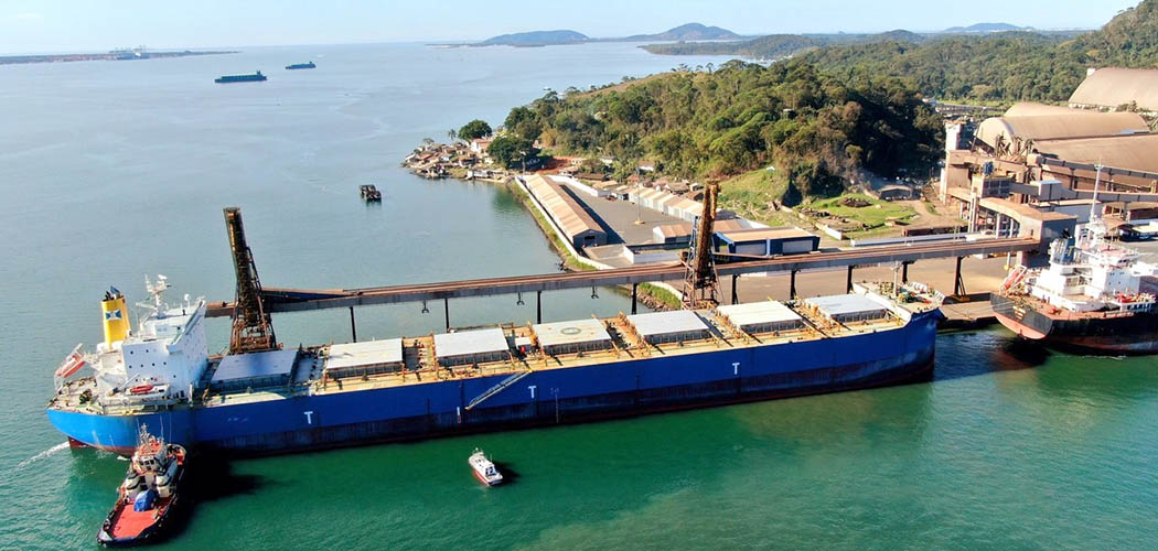 Portos do complexo da Baía da Babitonga poderão receber navios maiores/Foto: Porto de São Francisco-Divulgação