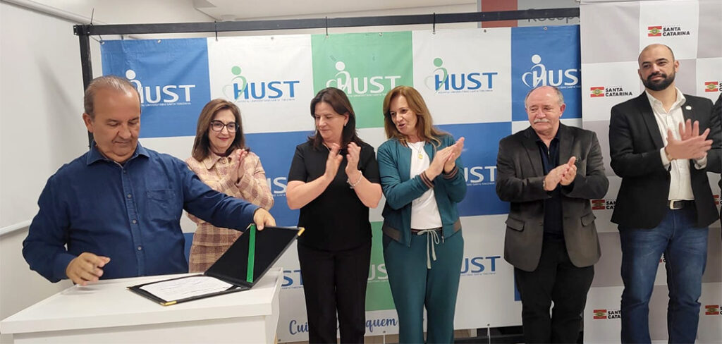 Jorginho Mello anuncia investimento de R$ 8,3 milhões para a expansão do serviço de oncologia em Joaçaba/Foto: Evandro Novak-Bom Dia SC